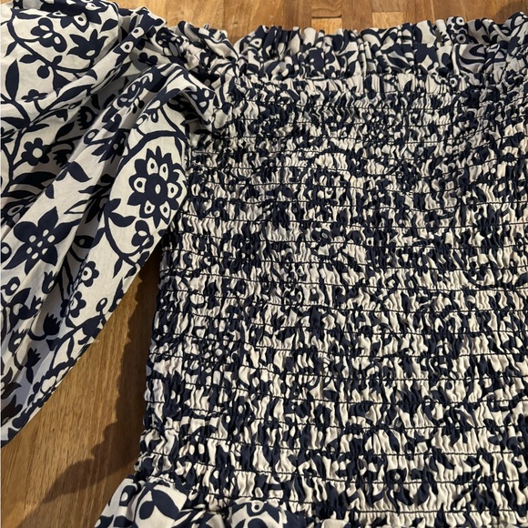 Beautiful Polo Smocked Dress - Picture 4 of 7